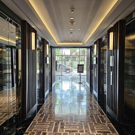3Br Flat In Taman Anggrek Residence Jakarta Exterior foto